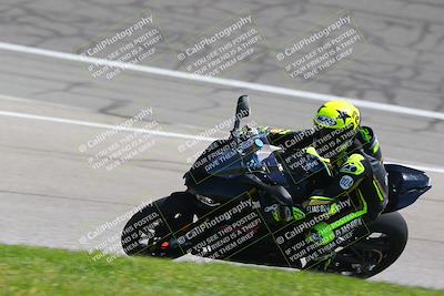media/Apr-23-2022-Fastrack Riders (Sat) [[cb2d6ae73d]]/LEVEL 3/1115AM TURN 3 AND 4/